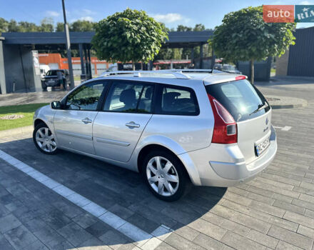 Серый Рено Меган, объемом двигателя 2 л и пробегом 134 тыс. км за 5600 $, фото 3 на Automoto.ua