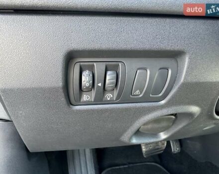 Серый Рено Меган, объемом двигателя 1.9 л и пробегом 173 тыс. км за 6200 $, фото 29 на Automoto.ua