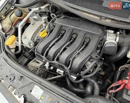 Серый Рено Меган, объемом двигателя 1.6 л и пробегом 206 тыс. км за 5190 $, фото 21 на Automoto.ua