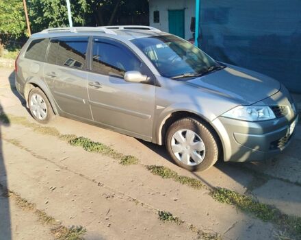 Рено Меган 2007 в Славянске на Automoto.ua Серый Рено Меган, объемом двигателя 1.5 л и пробегом 3 тыс. км за 5200 $, фото 1 на Automoto.ua
