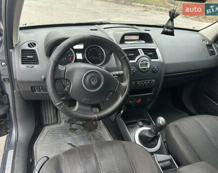 Сірий Рено Меган, об'ємом двигуна 1.6 л та пробігом 507 тис. км за 3700 $, фото 4 на Automoto.ua