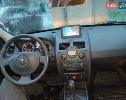 Сірий Рено Меган, об'ємом двигуна 1.6 л та пробігом 197 тис. км за 5700 $, фото 1 на Automoto.ua