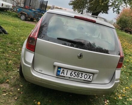 Рено Меган 2007 в Белой Церкве на Automoto.ua Серый Рено Меган, объемом двигателя 1.5 л и пробегом 295 тыс. км за 4600 $, фото 2 на Automoto.ua