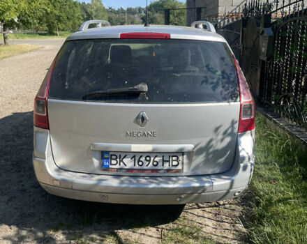 Серый Рено Меган, объемом двигателя 2 л и пробегом 263 тыс. км за 5150 $, фото 2 на Automoto.ua