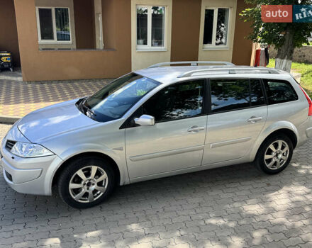 Серый Рено Меган, объемом двигателя 2 л и пробегом 220 тыс. км за 5800 $, фото 3 на Automoto.ua