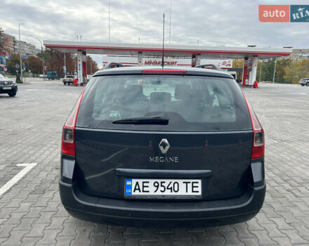 Рено Меган 2007 в Кривом Роге на Automoto.ua Серый Рено Меган, объемом двигателя 1.46 л и пробегом 290 тыс. км за 5500 $, фото 6 на Automoto.ua
