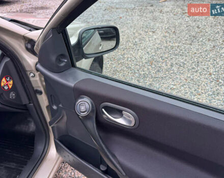 Серый Рено Меган, объемом двигателя 1.6 л и пробегом 236 тыс. км за 5200 $, фото 18 на Automoto.ua