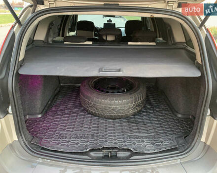 Серый Рено Меган, объемом двигателя 1.6 л и пробегом 281 тыс. км за 4500 $, фото 16 на Automoto.ua