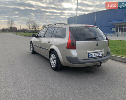 Серый Рено Меган, объемом двигателя 1.6 л и пробегом 281 тыс. км за 4500 $, фото 4 на Automoto.ua