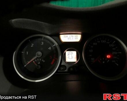 Серый Рено Меган, объемом двигателя 1.5 л и пробегом 321 тыс. км за 5500 $, фото 3 на Automoto.ua