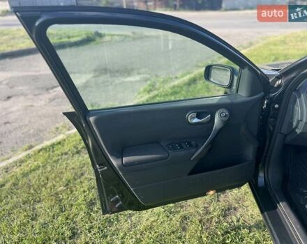 Серый Рено Меган, объемом двигателя 1.6 л и пробегом 183 тыс. км за 6000 $, фото 19 на Automoto.ua