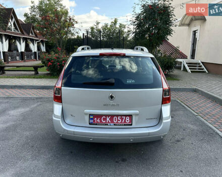 Рено Меган 2007 в Виннице на Automoto.ua Серый Рено Меган, объемом двигателя 1.6 л и пробегом 178 тыс. км за 5850 $, фото 29 на Automoto.ua