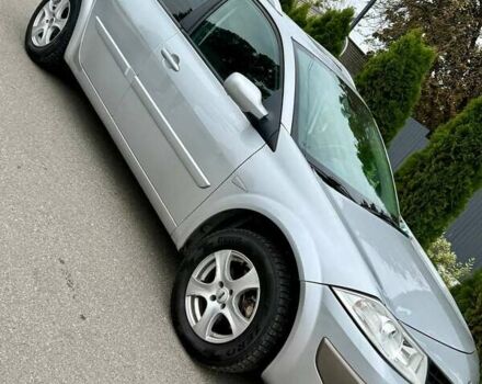 Серый Рено Меган, объемом двигателя 1.6 л и пробегом 215 тыс. км за 5500 $, фото 2 на Automoto.ua