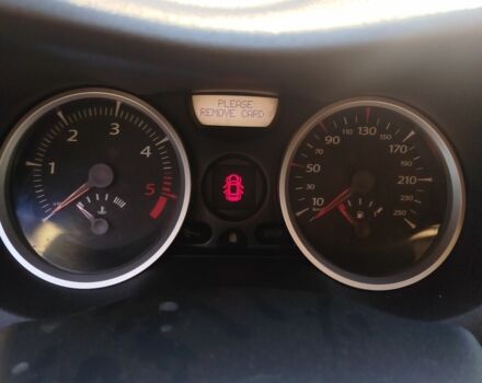 Рено Меган 2007 в Славянске на Automoto.ua Серый Рено Меган, объемом двигателя 1.5 л и пробегом 3 тыс. км за 5200 $, фото 7 на Automoto.ua