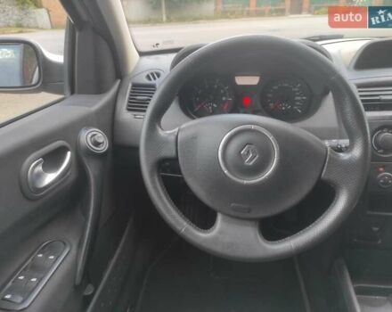 Серый Рено Меган, объемом двигателя 1.6 л и пробегом 206 тыс. км за 5390 $, фото 15 на Automoto.ua