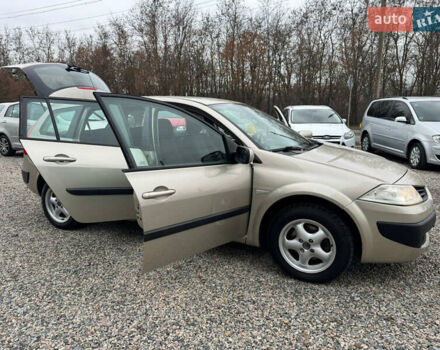 Серый Рено Меган, объемом двигателя 1.6 л и пробегом 236 тыс. км за 5200 $, фото 32 на Automoto.ua