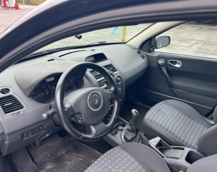 Сірий Рено Меган, об'ємом двигуна 1.5 л та пробігом 210 тис. км за 5600 $, фото 7 на Automoto.ua