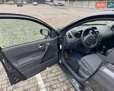 Серый Рено Меган, объемом двигателя 1.6 л и пробегом 193 тыс. км за 5000 $, фото 5 на Automoto.ua