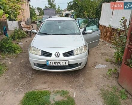 Серый Рено Меган, объемом двигателя 1.6 л и пробегом 308 тыс. км за 4500 $, фото 21 на Automoto.ua