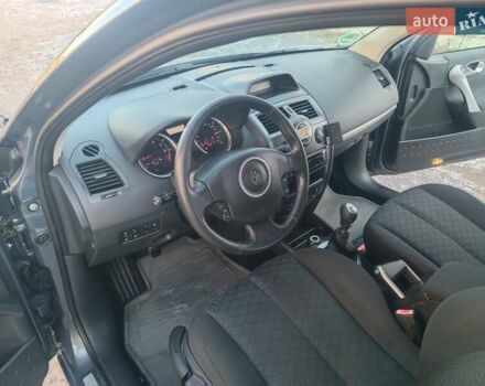 Серый Рено Меган, объемом двигателя 2 л и пробегом 191 тыс. км за 5750 $, фото 28 на Automoto.ua