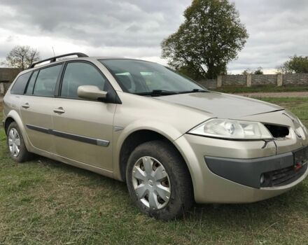Рено Меган 2007 в Благовещенское (Ульяновка) на Automoto.ua Серый Рено Меган, объемом двигателя 1.6 л и пробегом 271 тыс. км за 1750 $, фото 1 на Automoto.ua