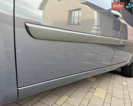 Сірий Рено Меган, об'ємом двигуна 1.6 л та пробігом 106 тис. км за 5999 $, фото 34 на Automoto.ua