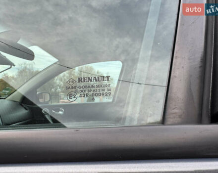 Сірий Рено Меган, об'ємом двигуна 1.6 л та пробігом 106 тис. км за 5999 $, фото 78 на Automoto.ua