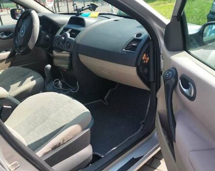 Сірий Рено Меган, об'ємом двигуна 1.6 л та пробігом 190 тис. км за 4800 $, фото 15 на Automoto.ua