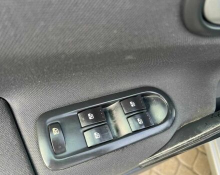 Серый Рено Меган, объемом двигателя 1.5 л и пробегом 342 тыс. км за 4690 $, фото 15 на Automoto.ua