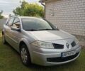 Рено Меган 2007 у Бару на Automoto.ua Сірий Рено Меган, об'ємом двигуна 1.6 л та пробігом 215 тис. км за 4999 $, фото 1 на Automoto.ua