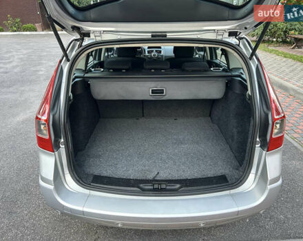 Рено Меган 2007 в Виннице на Automoto.ua Серый Рено Меган, объемом двигателя 1.6 л и пробегом 178 тыс. км за 5850 $, фото 68 на Automoto.ua