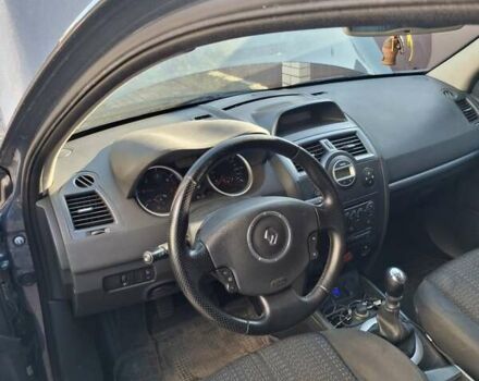 Серый Рено Меган, объемом двигателя 1.46 л и пробегом 291 тыс. км за 5100 $, фото 5 на Automoto.ua