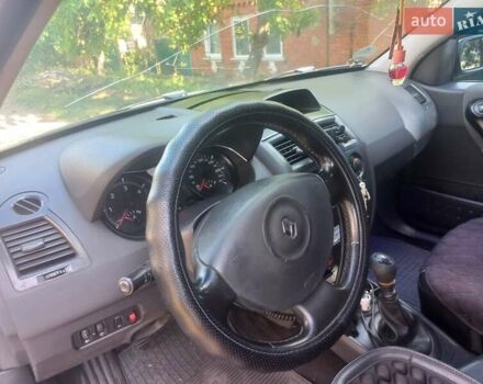 Рено Меган 2007 у Славянске на Automoto.ua Сірий Рено Меган, об'ємом двигуна 1.46 л та пробігом 363 тис. км за 5200 $, фото 2 на Automoto.ua