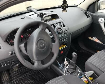 Рено Меган 2007 в Сумах на Automoto.ua Серый Рено Меган, объемом двигателя 1.6 л и пробегом 208 тыс. км за 5400 $, фото 32 на Automoto.ua