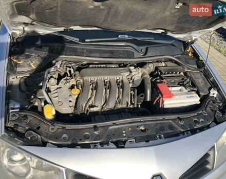 Серый Рено Меган, объемом двигателя 0 л и пробегом 128 тыс. км за 6500 $, фото 10 на Automoto.ua