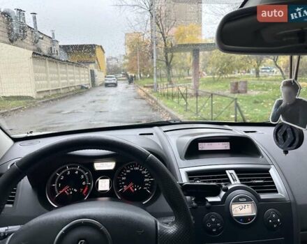 Сірий Рено Меган, об'ємом двигуна 1.6 л та пробігом 174 тис. км за 6000 $, фото 19 на Automoto.ua
