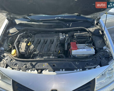 Серый Рено Меган, объемом двигателя 2 л и пробегом 134 тыс. км за 5600 $, фото 14 на Automoto.ua