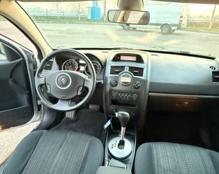 Серый Рено Меган, объемом двигателя 0 л и пробегом 169 тыс. км за 6500 $, фото 10 на Automoto.ua