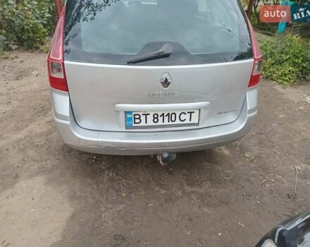 Серый Рено Меган, объемом двигателя 1.6 л и пробегом 308 тыс. км за 4500 $, фото 10 на Automoto.ua