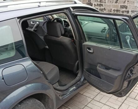 Серый Рено Меган, объемом двигателя 1.6 л и пробегом 400 тыс. км за 3500 $, фото 4 на Automoto.ua