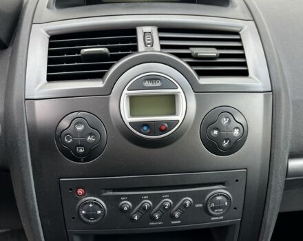 Сірий Рено Меган, об'ємом двигуна 2 л та пробігом 161 тис. км за 5750 $, фото 6 на Automoto.ua