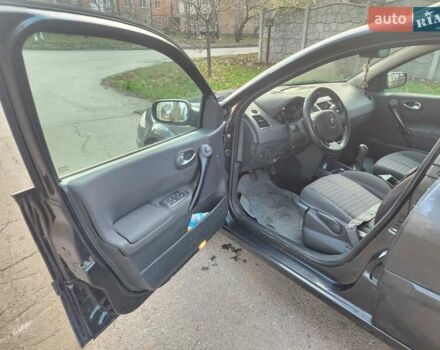 Серый Рено Меган, объемом двигателя 1.6 л и пробегом 248 тыс. км за 5300 $, фото 11 на Automoto.ua