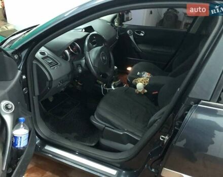 Сірий Рено Меган, об'ємом двигуна 1.5 л та пробігом 321 тис. км за 5500 $, фото 4 на Automoto.ua