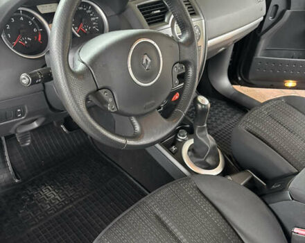 Серый Рено Меган, объемом двигателя 1.6 л и пробегом 210 тыс. км за 6150 $, фото 12 на Automoto.ua