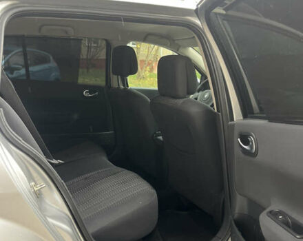 Сірий Рено Меган, об'ємом двигуна 1.9 л та пробігом 230 тис. км за 5200 $, фото 10 на Automoto.ua