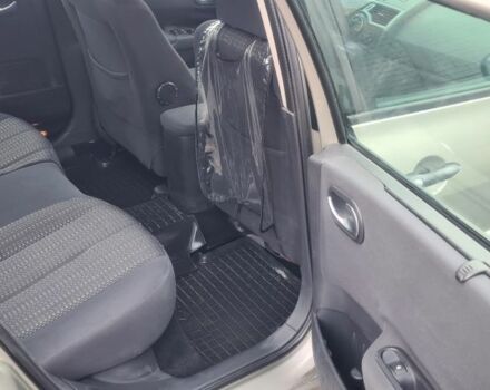 Сірий Рено Меган, об'ємом двигуна 1.6 л та пробігом 320 тис. км за 4600 $, фото 8 на Automoto.ua