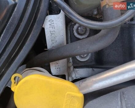 Сірий Рено Меган, об'ємом двигуна 2 л та пробігом 140 тис. км за 5900 $, фото 16 на Automoto.ua