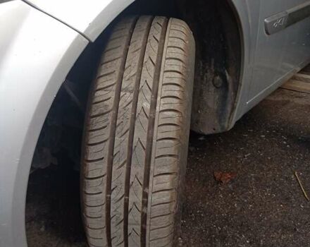 Серый Рено Меган, объемом двигателя 1.46 л и пробегом 400 тыс. км за 4200 $, фото 6 на Automoto.ua