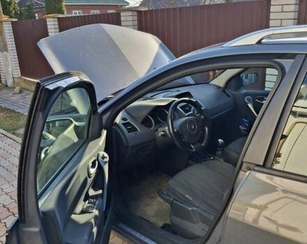 Серый Рено Меган, объемом двигателя 1.46 л и пробегом 291 тыс. км за 5100 $, фото 6 на Automoto.ua