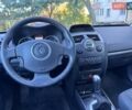 Серый Рено Меган, объемом двигателя 1.6 л и пробегом 231 тыс. км за 5350 $, фото 9 на Automoto.ua